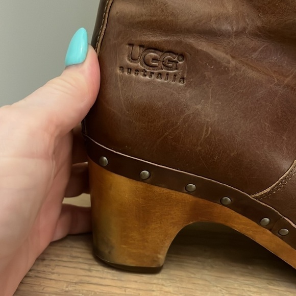 UGG Lynnea Boots Chestnut Leather Sheepskin Lining Wooden Platforms Clog Size 7 - Picture 6 of 12